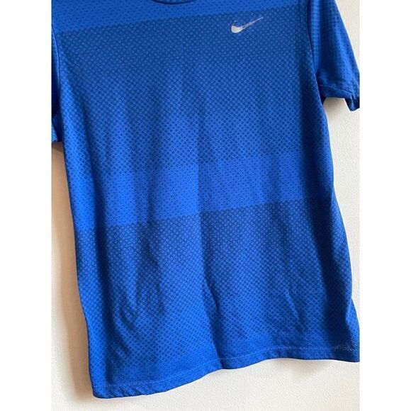 Nike dri fit Mens shirt - Picture 5 of 6